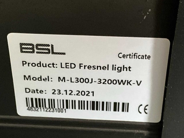 Bsl m-l300j 3200 wk-v fresnel led spotlight - afbeelding 3 van  11