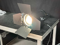 Bsl m-l300j 3200 wk-v fresnel led spotlight - afbeelding 1 van  11