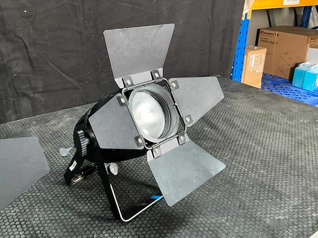 Bsl par cw ww en par rgb ww led studio par spot (8x) - afbeelding 12 van  17