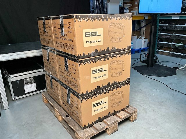 Bsl pegasus v2 rgbw led moving head (6x) - afbeelding 6 van  7