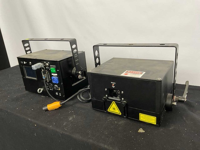 Bsl showlaser - afbeelding 1 van  8