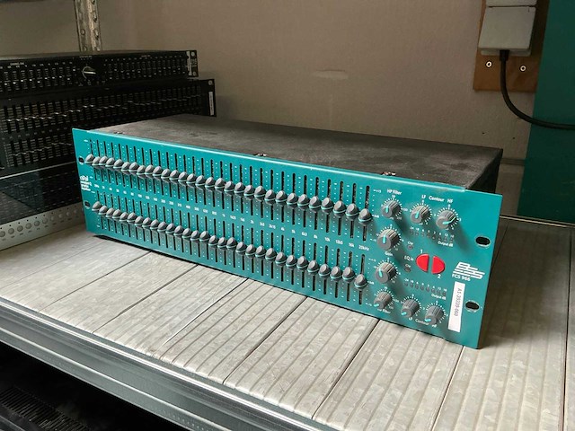 Bss fcs966 graphic equalizer - afbeelding 1 van  3