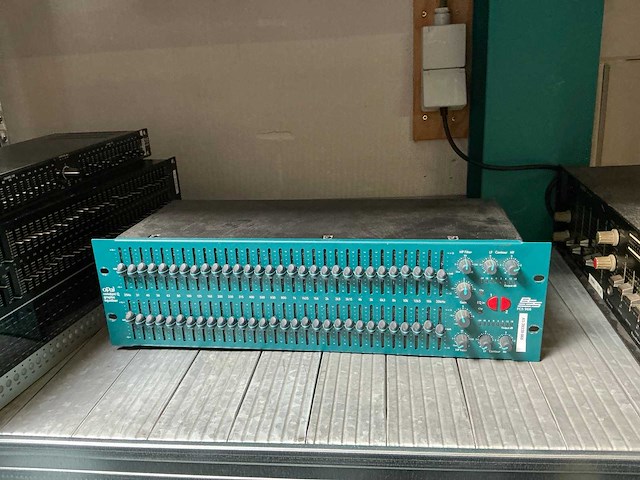 Bss fcs966 graphic equalizer - afbeelding 2 van  3