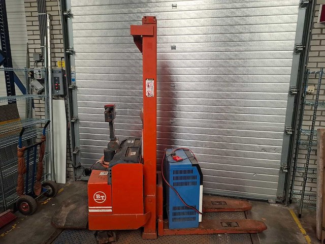Bt - 1000kg - meerij stapelaar - afbeelding 1 van  5