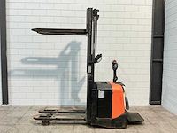 Bt - 2007 - spe200d - stapelaar - afbeelding 11 van  11