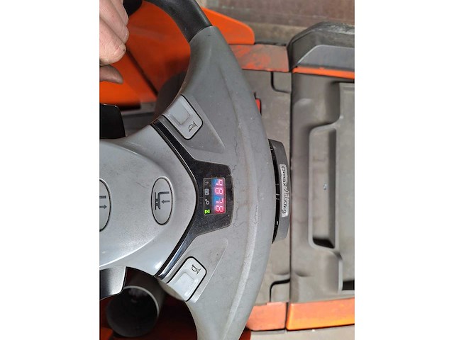 Bt - 2015 - lpe 250 - elektrische palletwagen - afbeelding 5 van  7