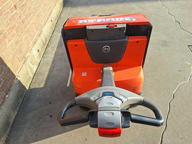 Bt - 2015 - lwe 200 - stapelaar - afbeelding 5 van  9