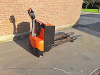 Bt - 2015 - lwe 200 - stapelaar - afbeelding 8 van  9