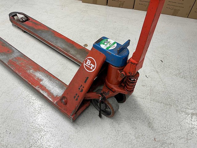Bt - hydraulischer handgabelhubwagen - afbeelding 3 van  3