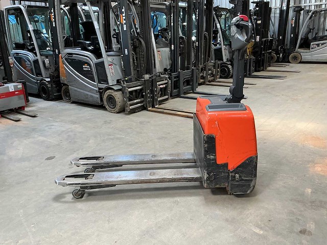 Bt - lwe 130 - hydraulic hand pallet trucks - 2008 - afbeelding 2 van  6