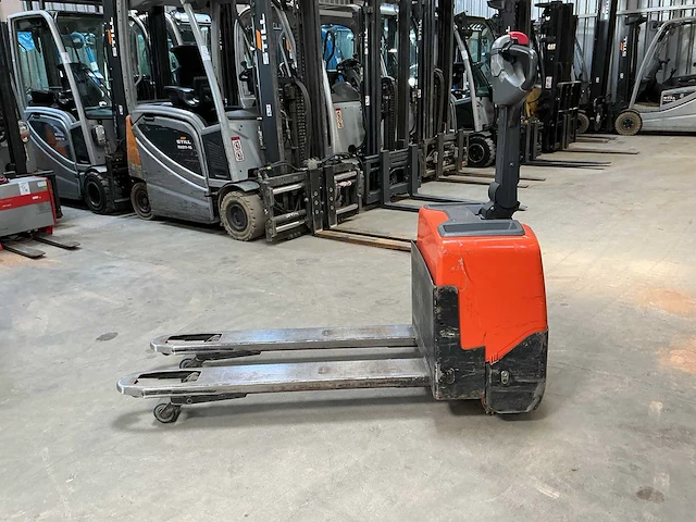 Bt - lwe 130 - hydraulic hand pallet trucks - 2008 - afbeelding 2 van  6