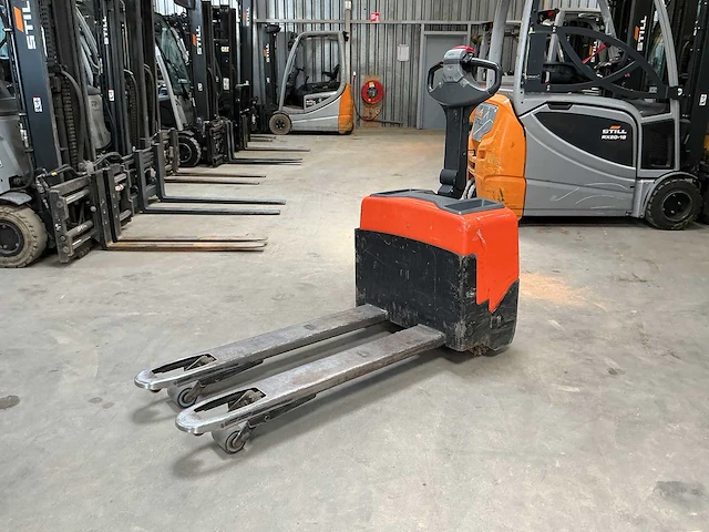 Bt - lwe 130 - hydraulic hand pallet trucks - 2008 - afbeelding 1 van  6