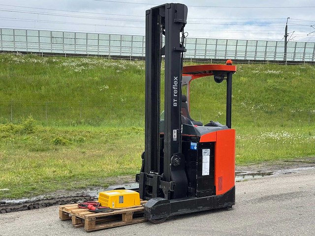 Bt - rre160 - reach forklift - 2012 - afbeelding 1 van  19