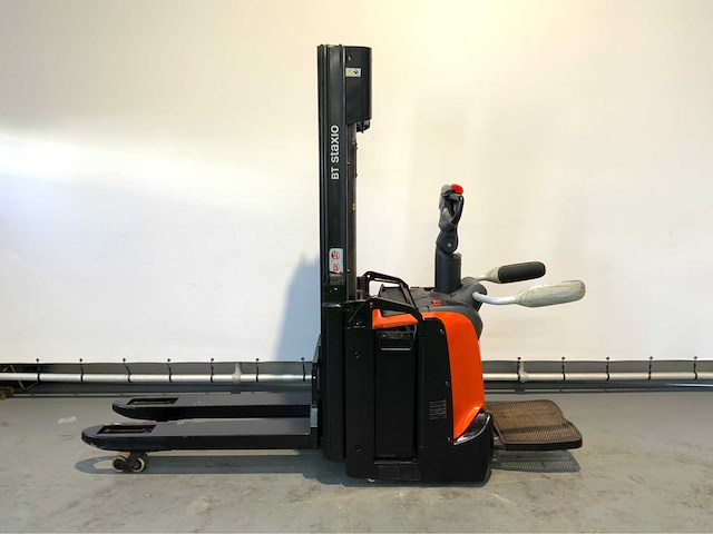 Bt - spe 120l - meerij stapelaar - freelift - triplex - 4 meter - 2016 - 4211 uur - afbeelding 2 van  15
