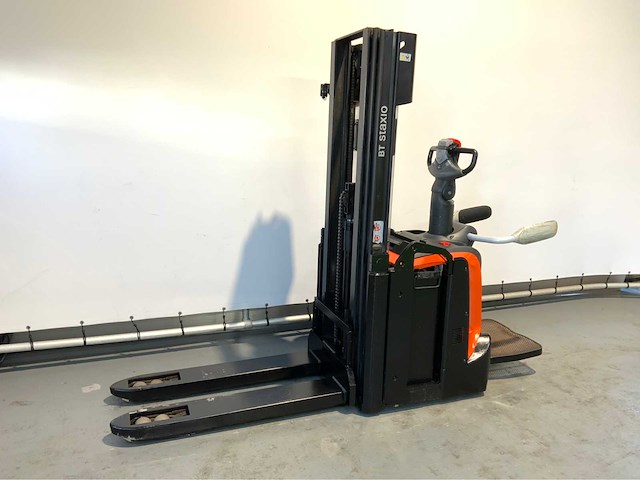 Bt - spe 120l - meerij stapelaar - freelift - triplex - 4 meter - 2016 - 4211 uur - afbeelding 9 van  15