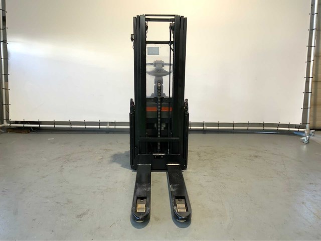 Bt - spe 120l - meerij stapelaar - freelift - triplex - 4 meter - 2016 - 4211 uur - afbeelding 11 van  15