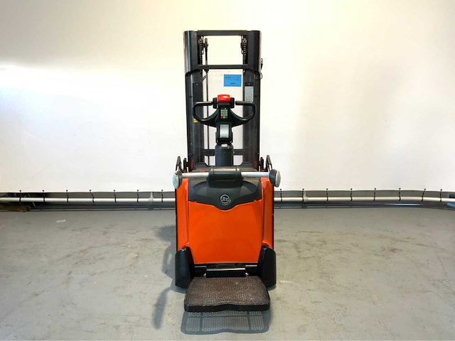 Bt - spe 120l - meerij stapelaar - freelift - triplex - 4 meter - 2016 - 4211 uur - afbeelding 12 van  15