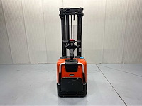 Bt - spe 160l - stapelaar triplex - hefhoogte 5.40 meter - freelift - 2016 - acculader - afbeelding 4 van  23