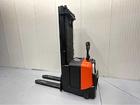 Bt - spe 160l - stapelaar triplex - hefhoogte 5.40 meter - freelift - 2016 - acculader - afbeelding 23 van  23