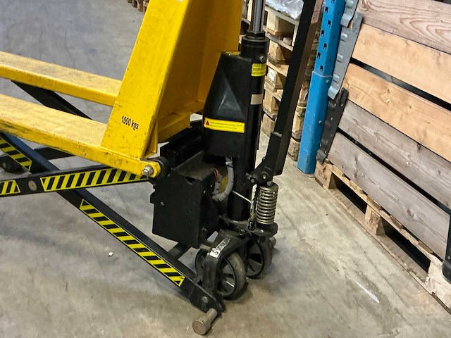 B&t 8130 hand hydraulische palletwagen - afbeelding 6 van  7