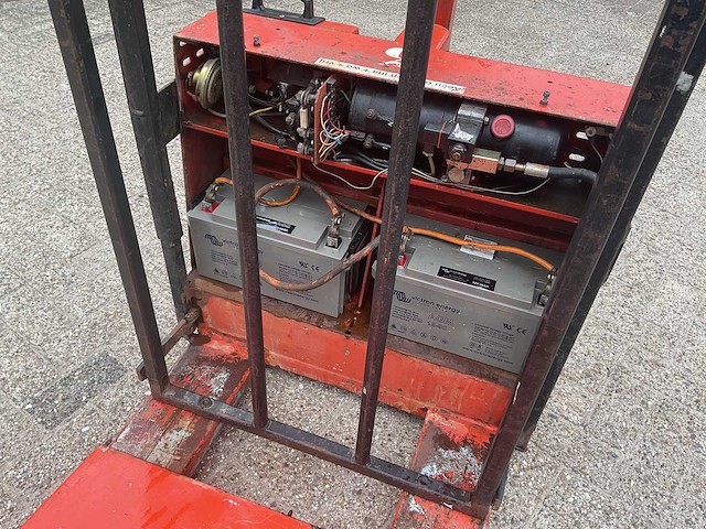 Bt elektrische stapelaar - afbeelding 4 van  6