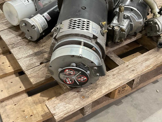 Bt en jungheinrich - motoren - afbeelding 8 van  10