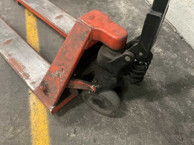 Bt hand hydraulische palletwagen (3x) - afbeelding 13 van  14