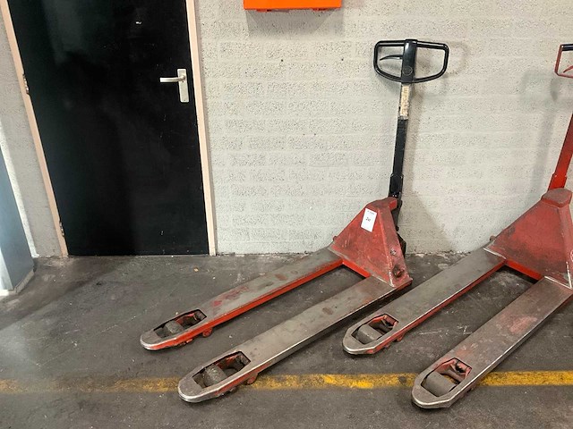 Bt hand hydraulische palletwagen (3x) - afbeelding 2 van  14
