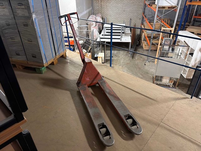 Bt hand hydraulische palletwagen (handvat los) - afbeelding 1 van  4