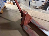 Bt hand hydraulische palletwagen (handvat los) - afbeelding 3 van  4