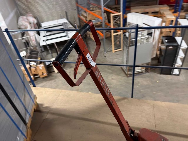 Bt hand hydraulische palletwagen (handvat los) - afbeelding 4 van  4