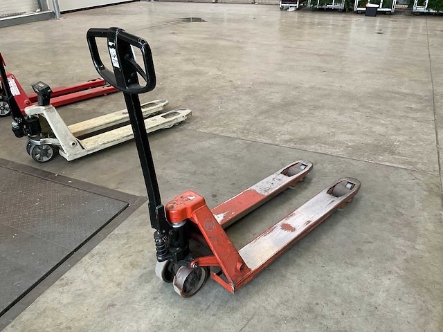 Bt hand hydraulische palletwagen - afbeelding 4 van  5