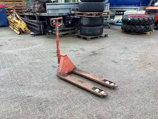 Bt hand hydraulische palletwagen - afbeelding 4 van  5