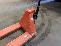 Bt hand hydraulische palletwagen - afbeelding 3 van  5
