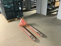Bt lhm230 hand hydraulische palletwagen - afbeelding 1 van  6