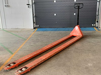 Bt lhm230 hand hydraulische palletwagen - afbeelding 1 van  6