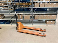 Bt lhm230 hand hydraulische palletwagen - afbeelding 1 van  12