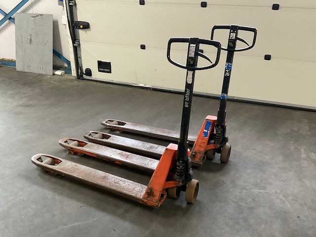 Bt lhm230 palletwagen (2x) - afbeelding 1 van  1