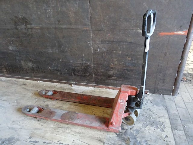 Bt lifter - l23/12 - hand hydraulische palletwagen - afbeelding 1 van  2