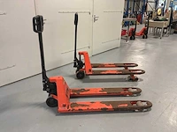 Bt lifter lhm 230 hand hydraulische palletwagen (2x) - afbeelding 5 van  6