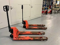 Bt lifter lhm 230 hand hydraulische palletwagen (2x) - afbeelding 6 van  6