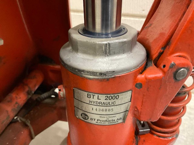 Bt-lifters bt l 2000/9 hand hydraulische palletwagen met weegschaal - afbeelding 11 van  13
