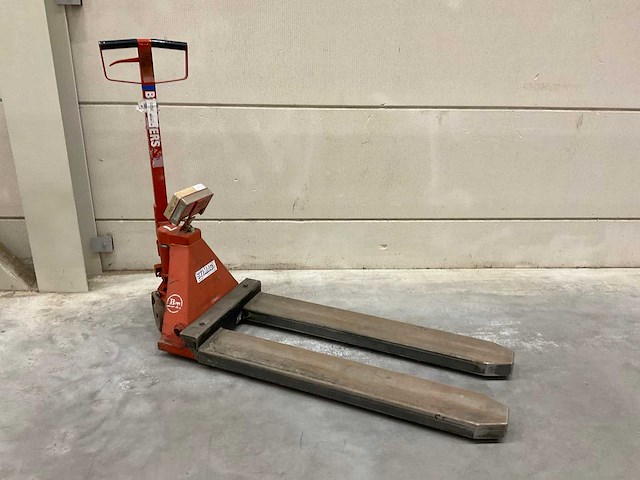 Bt-lifters bt l 2000/9 hand hydraulische palletwagen met weegschaal - afbeelding 1 van  13