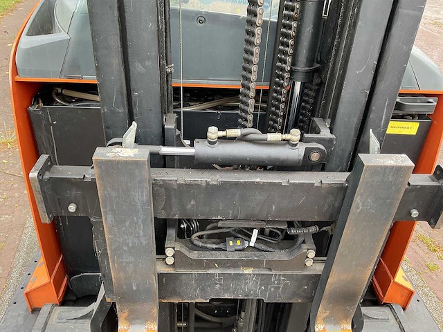 Bt reflex rre140 reachtruck - afbeelding 17 van  19