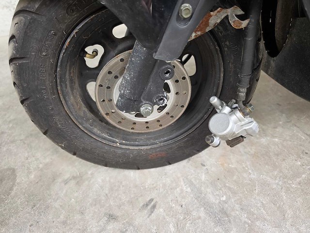 Btc - bromscooter - city - 4t 45km uitvoering f403vx - afbeelding 5 van  9