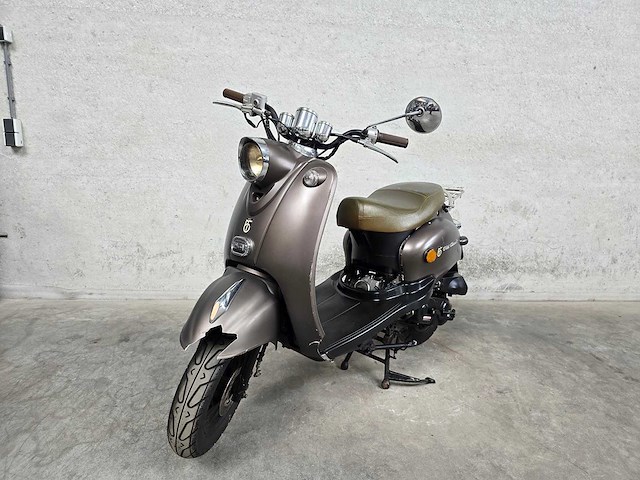 Btc - bromscooter - old classic - 4t 45km uitvoering dds95r - afbeelding 3 van  7