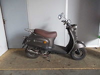 Btc - bromscooter - old classic - scooter - afbeelding 8 van  11