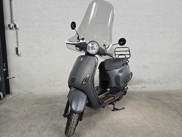 Btc - bromscooter - riva - 4t 45km uitvoering djp52j - afbeelding 3 van  7