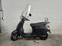 Btc - bromscooter - riva - 4t 45km uitvoering dlf77n - afbeelding 1 van  7