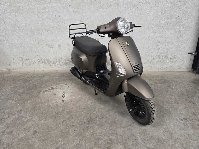 Btc - bromscooter - riva - 4t 45km uitvoering drh65f - afbeelding 4 van  7
